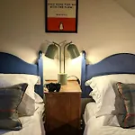 Cosy Book & Unwind *