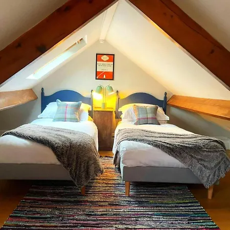 Cosy Book & Unwind Penrith